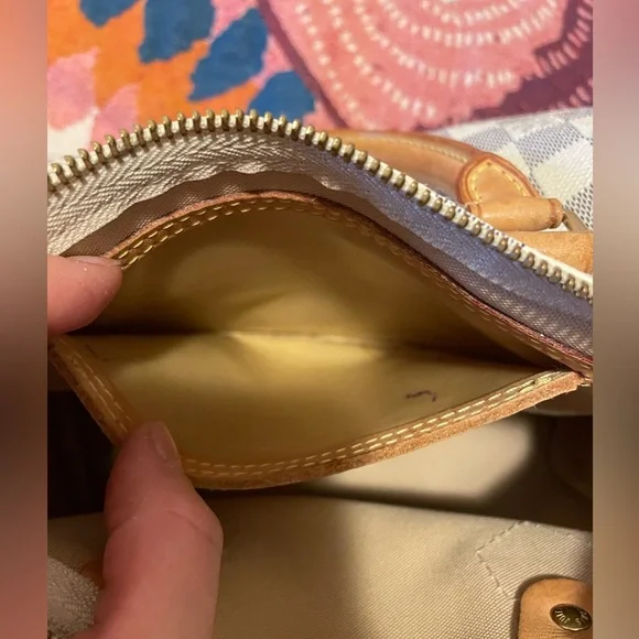 SOLD - Louis Vuitton Speedy 25 damier - Picture 13 of 15